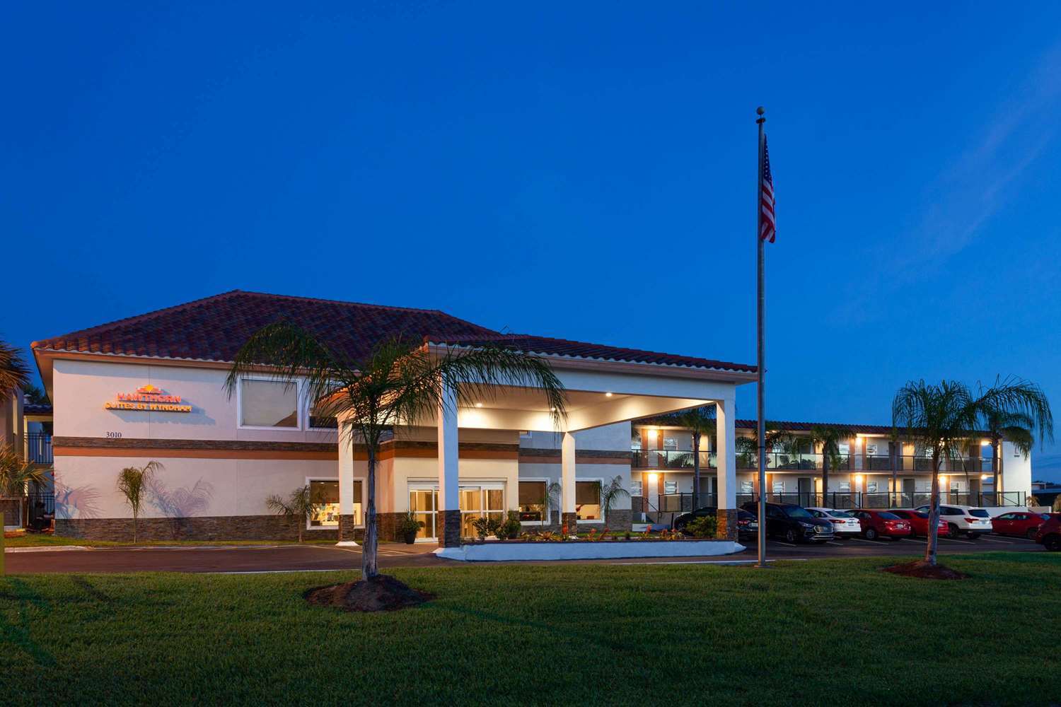 Hawthorn Suites By Wyndham Kissimmee Gateway Exterior foto